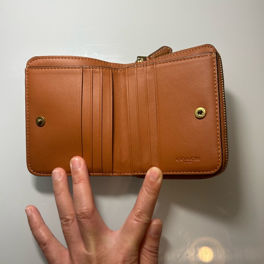 Coach Kids Signature Canvas Wallet with Orange Fox Patch - Picture 6 of 9